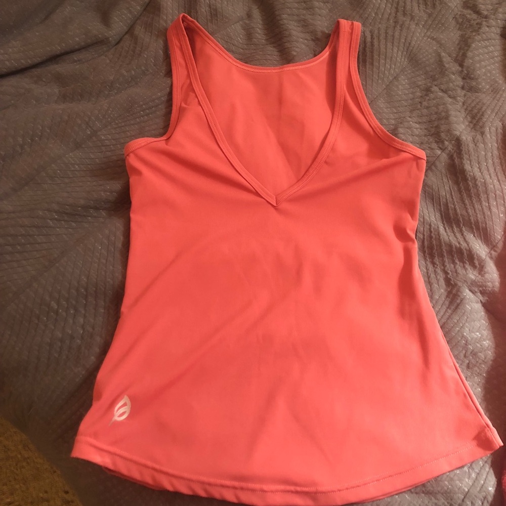 Ptula athletic tank top size Small